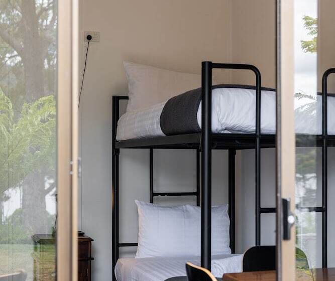 غرفة قياسية مطلّة علي البحيرة, Tullah Lakeside Lodge