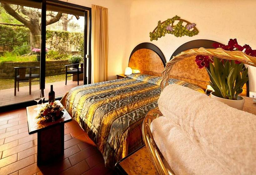 スタンダードルーム, Zì Martino