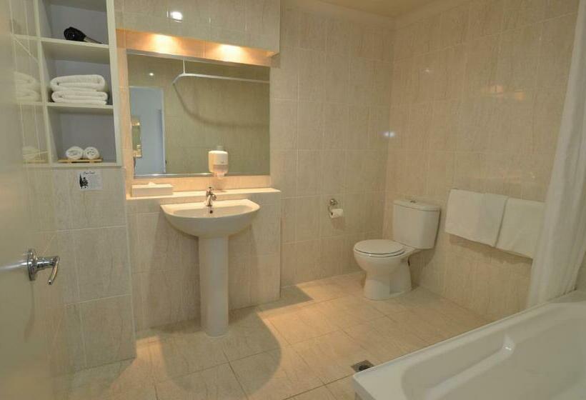 آپارتمان 1 خوابه, Senator Motor Inn