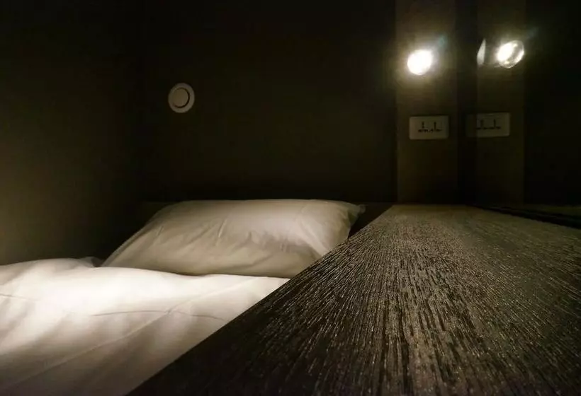 تختخواب در اتاق مشترک, Taipei Discover Hostel