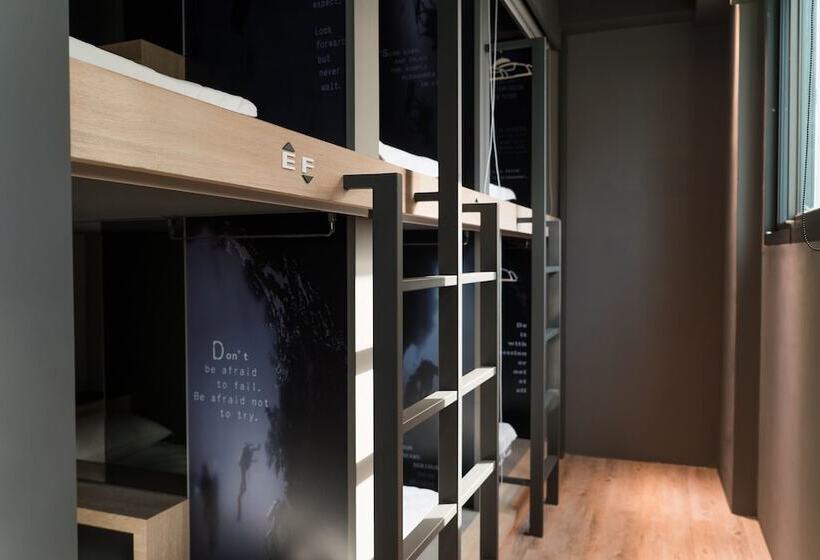 تختخواب در اتاق مشترک, Taipei Discover Hostel