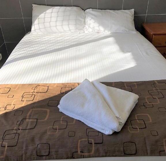 סוויטת 2 חדרי שינה, Tamworth Central Motel