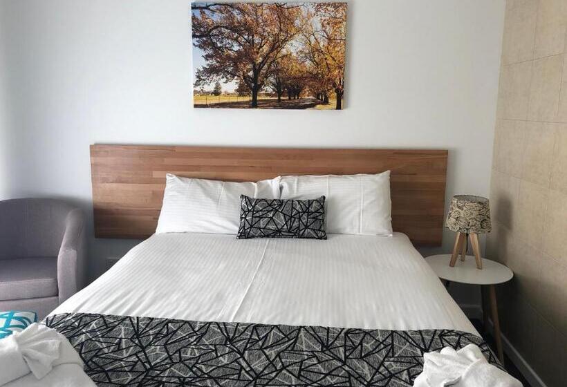 חדר סופריור, Tamworth Central Motel