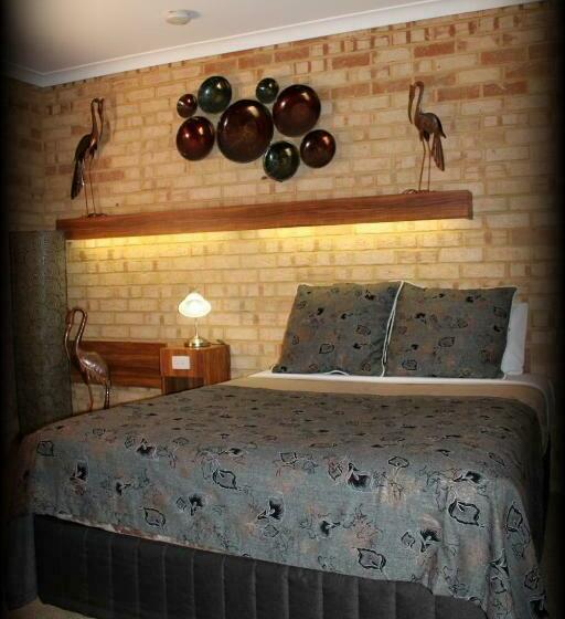 Президентский Люкс, York S Boutique Motel