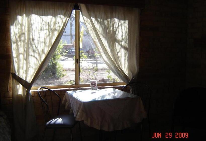 جناح, York S Boutique Motel