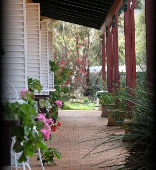 جناح, York S Boutique Motel