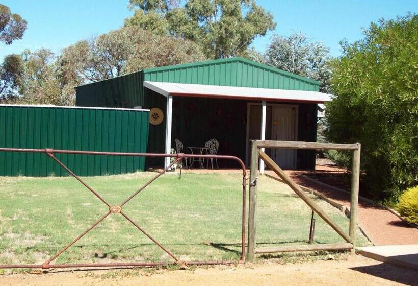 شقة عائلية غرفتين نوم, York S Boutique Motel