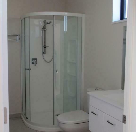 Студия Стандарт, 319 Addington Motel