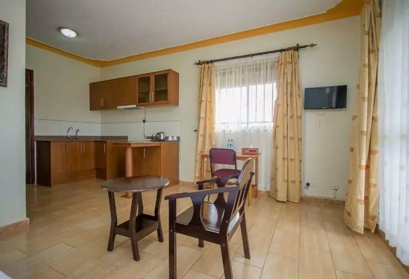 سوییت جونیور, Askay Hotel Suites