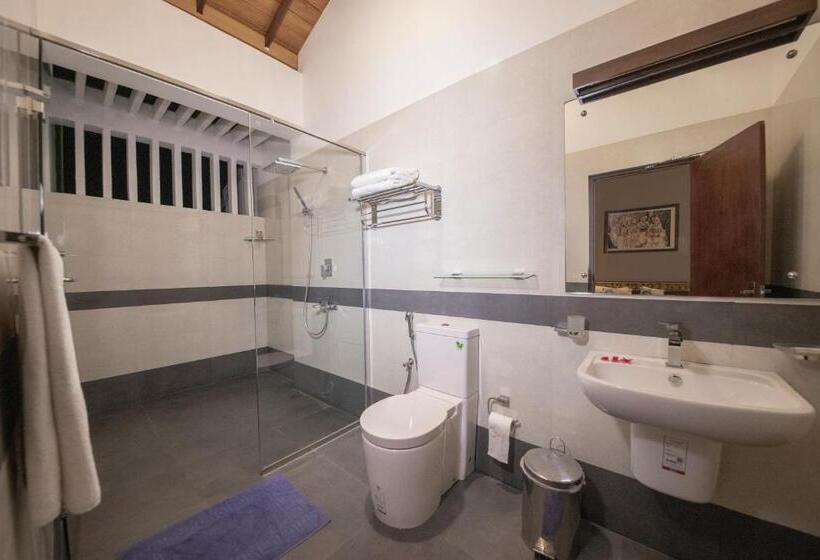 Camera Tripla Standard Vista Piscina, Blue Elephant Boutique