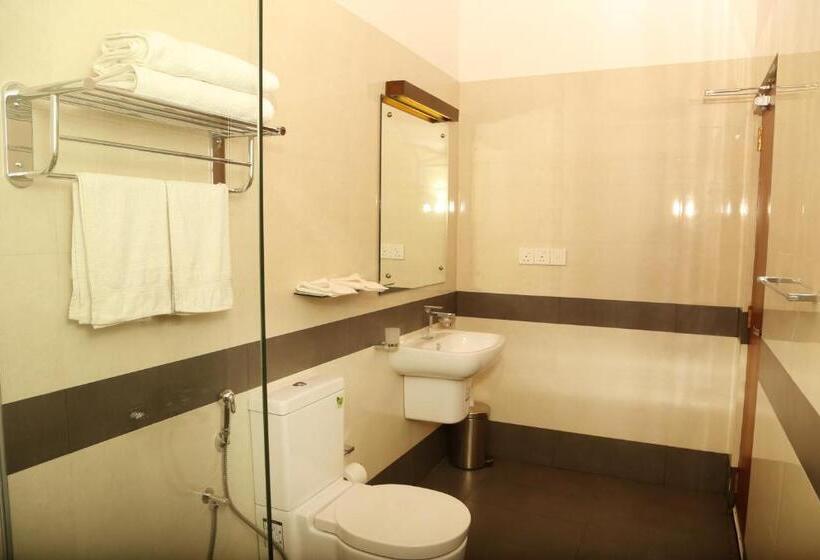 Camera Tripla Standard Vista Piscina, Blue Elephant Boutique