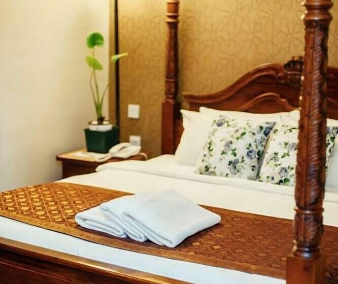 Pokój Executive, Darul Makmur