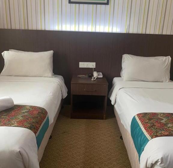 Pokój Deluxe, Darul Makmur