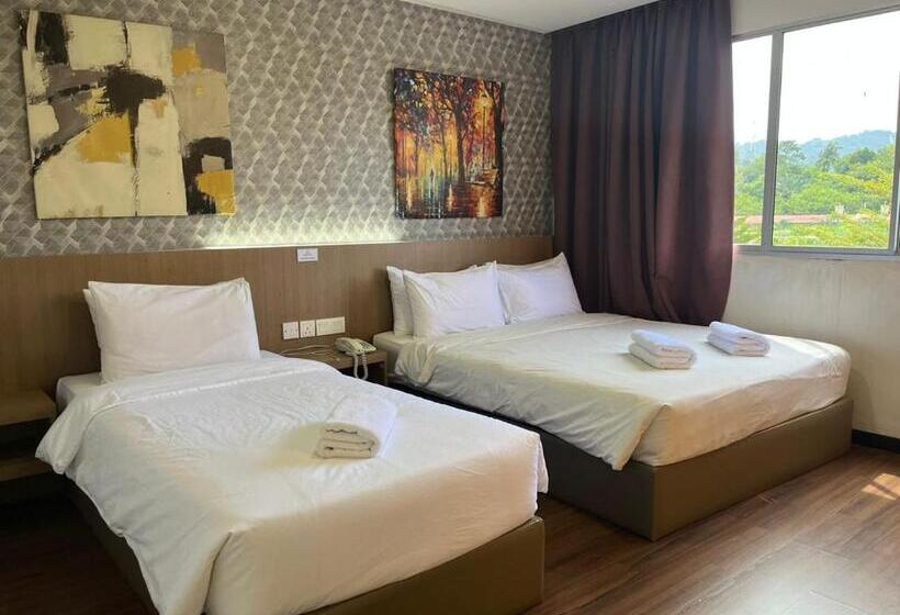 Pokój Rodzinny, Darul Makmur