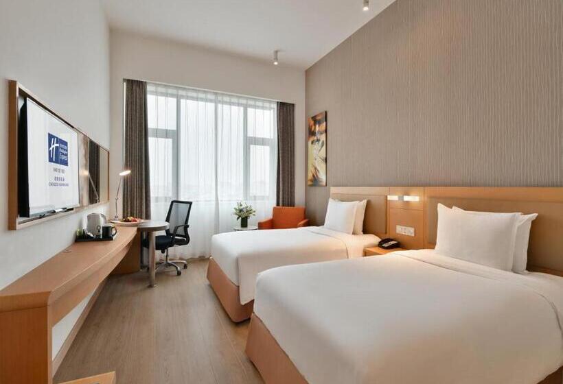 חדר סטנדרט, Holiday Inn Express Chengdu Huanhuaxi, An Ihg