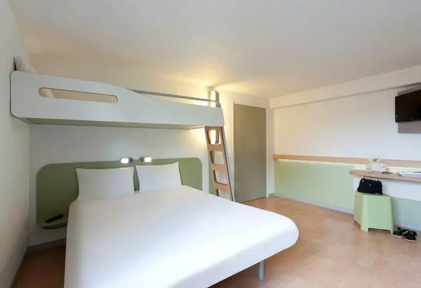 اتاق استاندارد سه نفره, Ibis Budget Tarbes