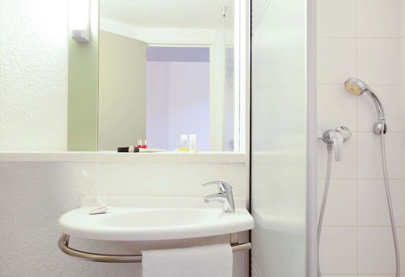 غرفة قياسية, Ibis Budget Tarbes