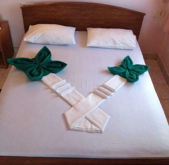 דירה בת חדר שינה 1 עם מרפסת, Red Rose