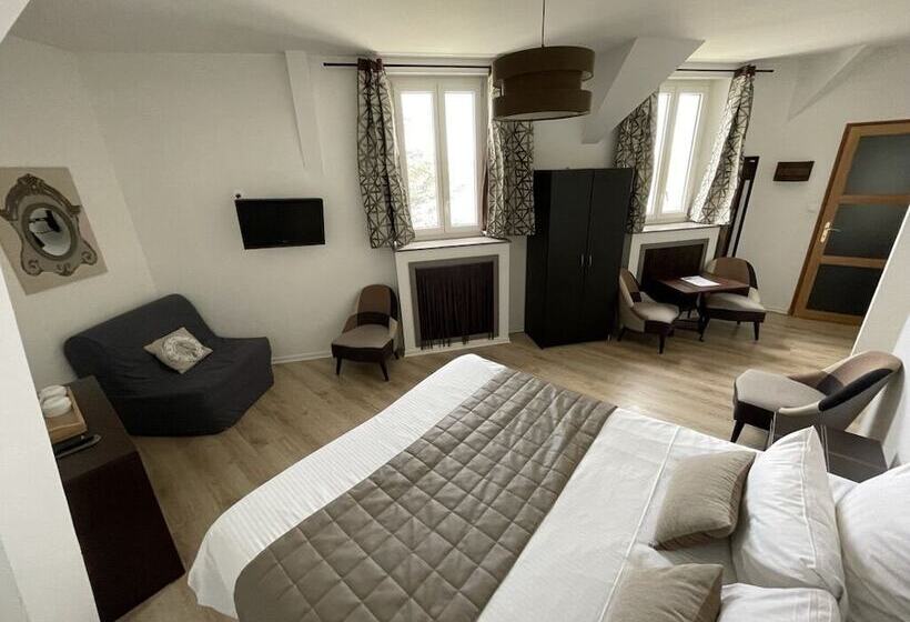 Семейный Номер, Rive Gauche