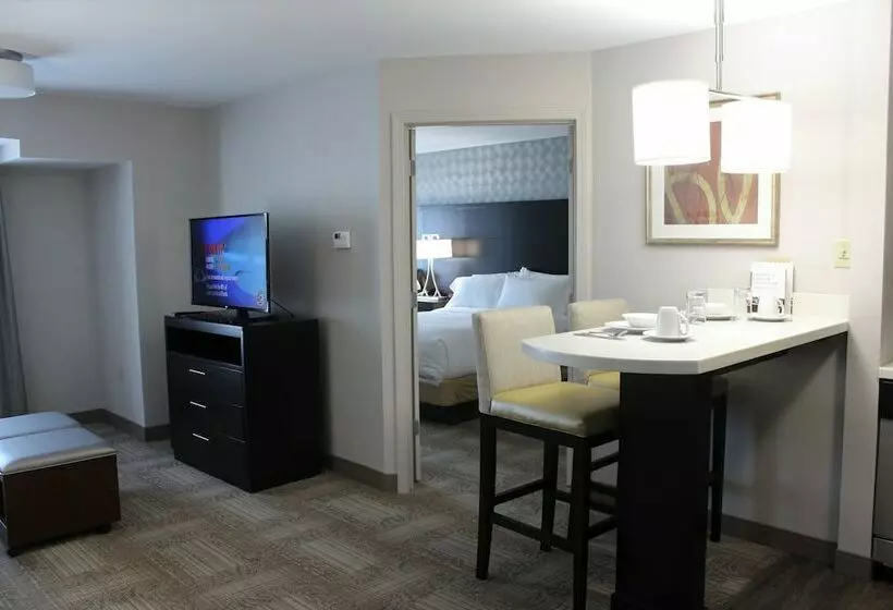 身障者適用スイートルーム, Staybridge Suites Miamisburg, An Ihg