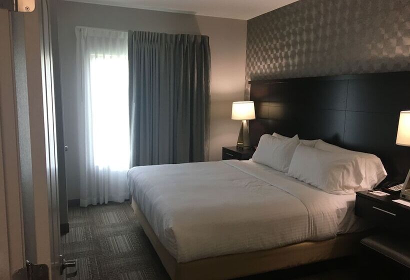 جناح, Staybridge Suites Miamisburg, An Ihg