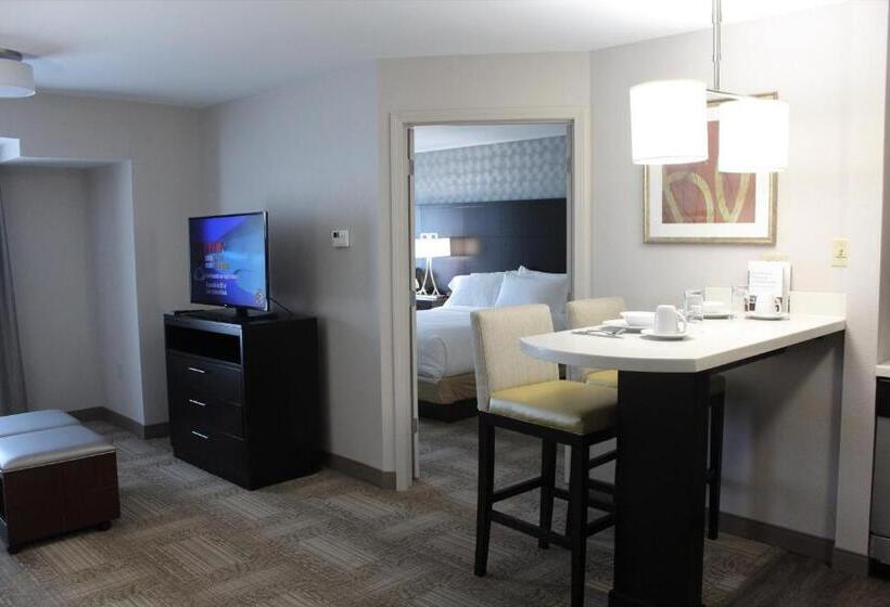Номер Стандарт Кровать Кинг Адаптированный для Инвалидов, Staybridge Suites Miamisburg, An Ihg