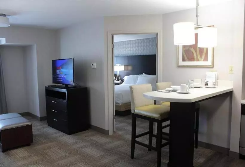 身障者適用スタンダードルーム, Staybridge Suites Miamisburg, An Ihg