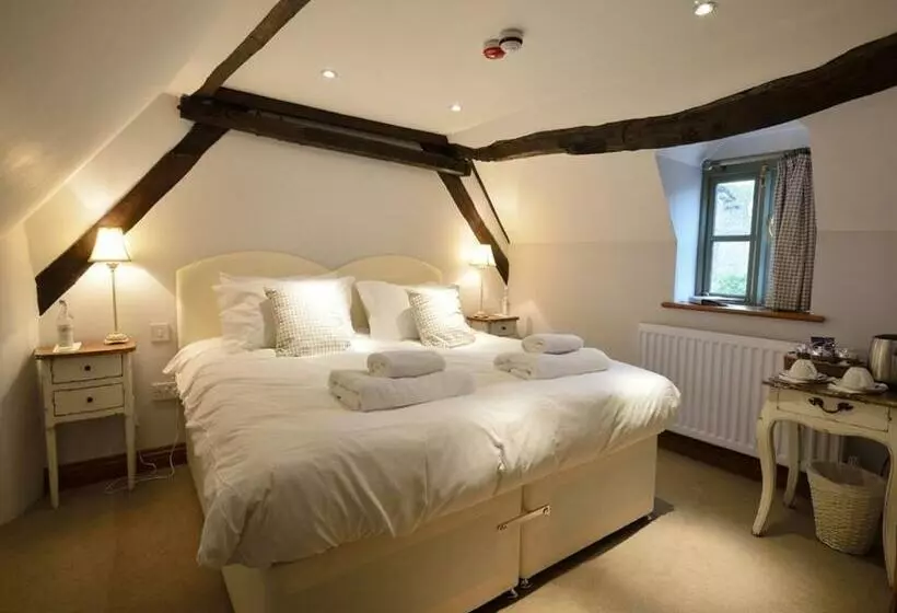 اتاق استاندارد, The Plough B&b