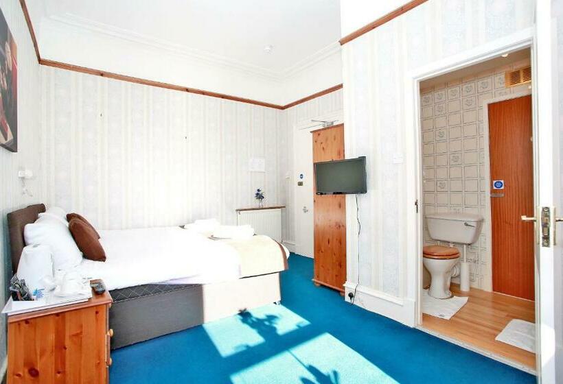 스탠다드 트리플 룸, Citihouse Aberdeen West End