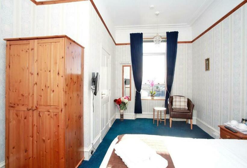 스탠다드 트리플 룸, Citihouse Aberdeen West End