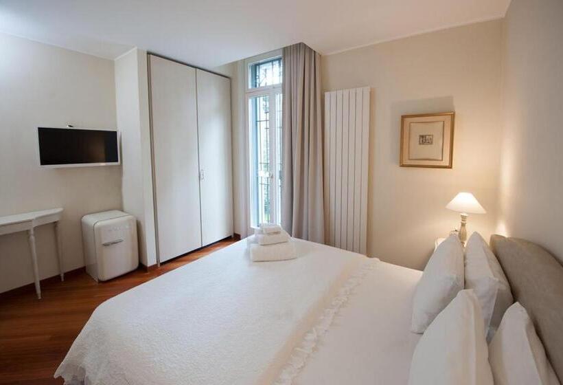 컴포트 룸, Thea   Centro Storico