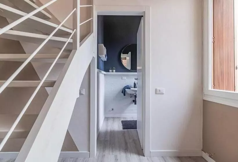 ドゥプレックスルーム, Thea   Centro Storico