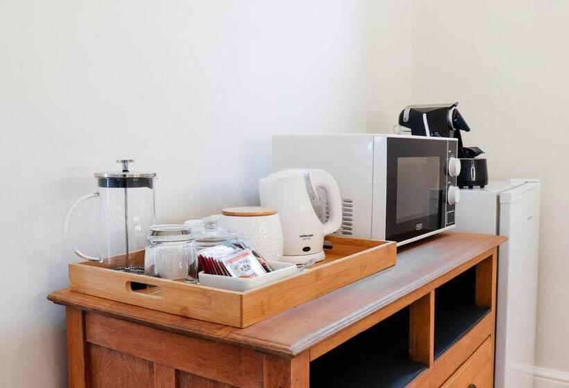 스탠다드 싱글 룸, Whispering Oaks Guest House