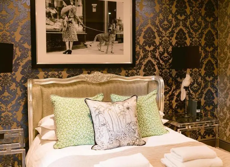 スタンダードルーム, The Tempus at Charlton Hall Estate