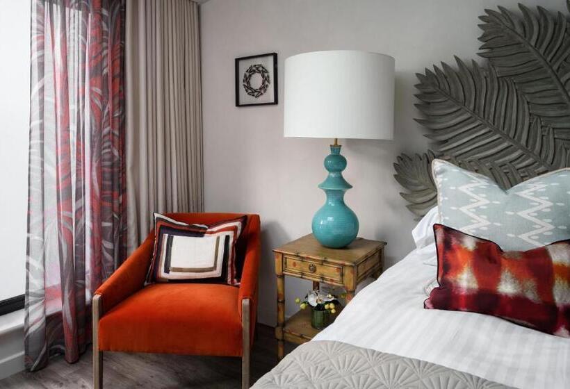 Стандартный Номер Кровать Кинг, Charlton Hall At Charlton Hall Estate