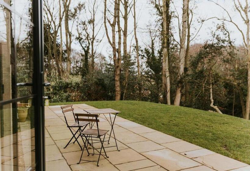 Номер Superior Кровать Кинг, Charlton Hall At Charlton Hall Estate