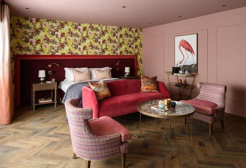 Номер Deluxe Кровать Кинг, Charlton Hall At Charlton Hall Estate