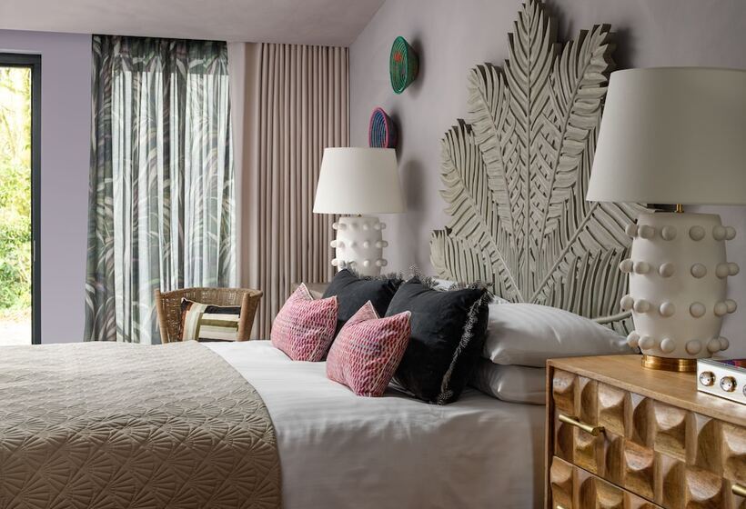 Стандартный Номер Кровать Кинг, Charlton Hall At Charlton Hall Estate