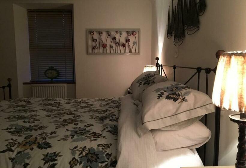 Стандартный Номер Кровать Кинг, Sealladh Sona