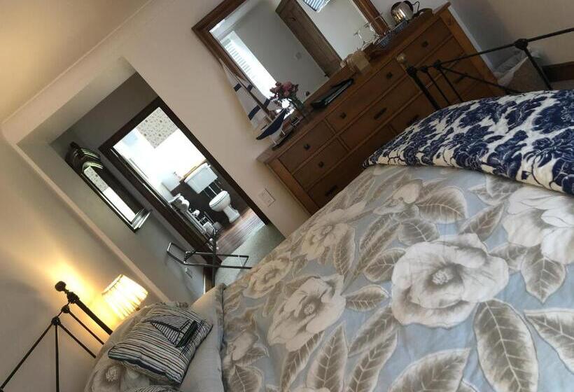 Стандартный Номер Кровать Кинг, Sealladh Sona