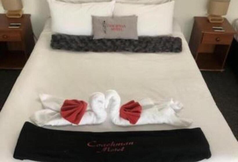 标准工作室, Coachman Motel