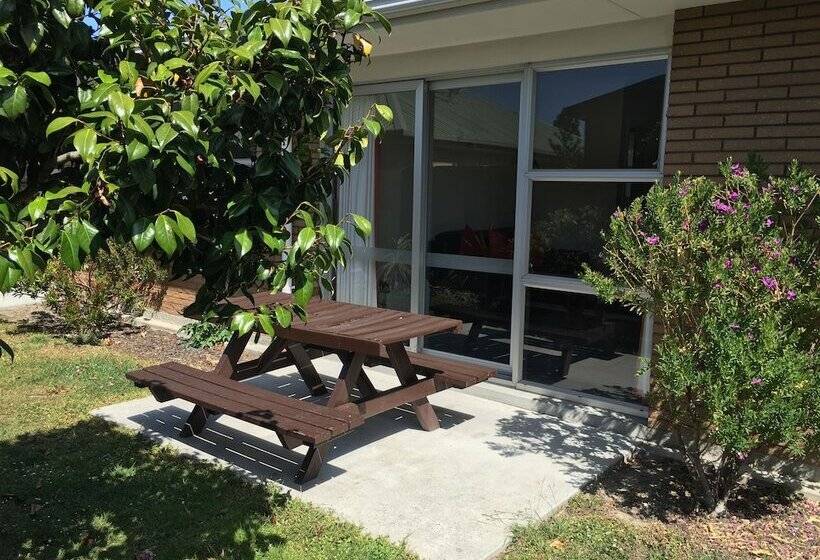 带2个卧室的公寓, Coachman Motel