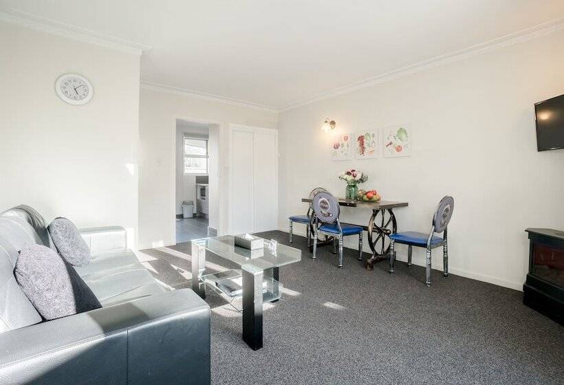 带2个卧室的公寓, Coachman Motel