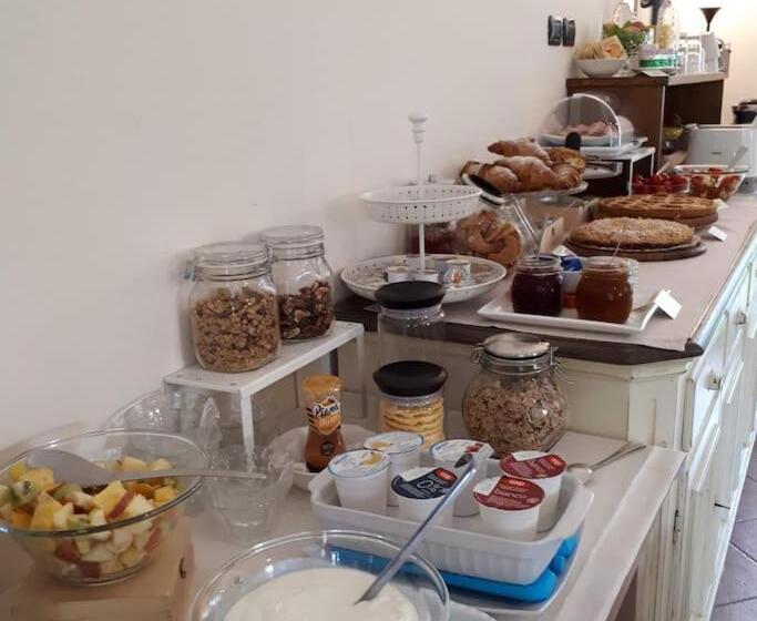 带花园景观的标准三人间, Agriturismo Ai Carpini