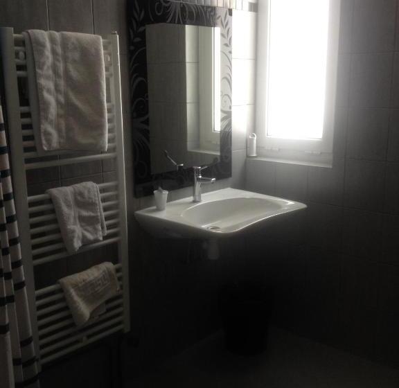 Номер Стандарт, Moderne