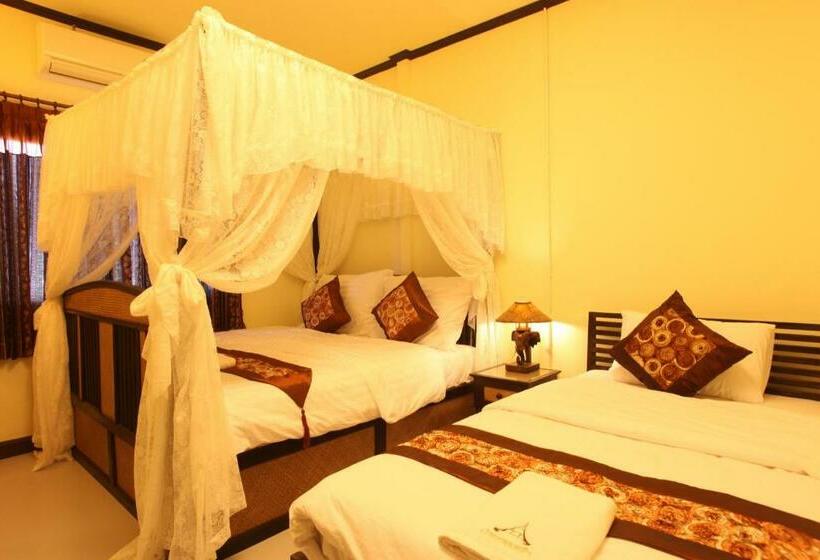 اتاق خانوادگی, Bann Kong Kam House