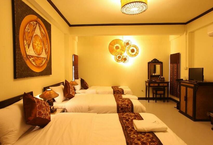 اتاق خانوادگی, Bann Kong Kam House