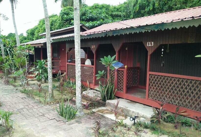 Номер Стандарт, Nazri Nipah Camp