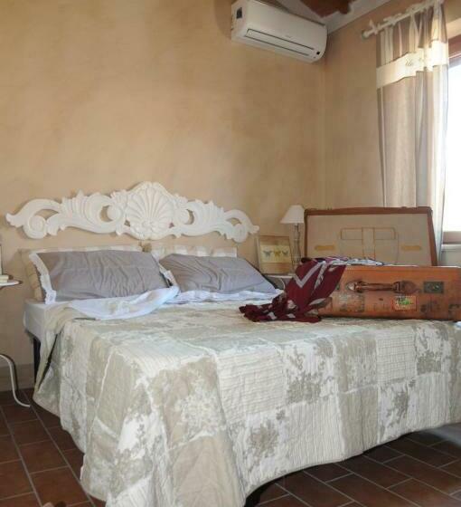 דירת חדר, Podere Calledro