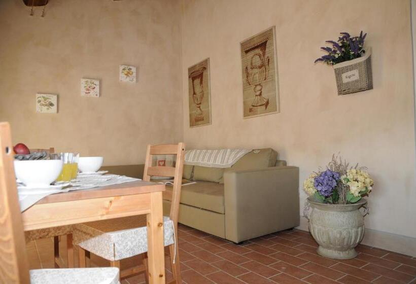 דירת חדר, Podere Calledro